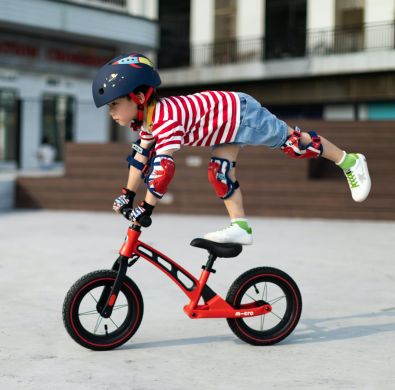 Самокат Balance bike deluxe red 2-колесный Micro GB0033