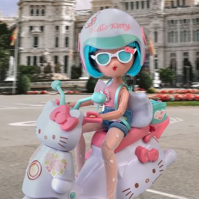 Ігровий набір 4SF Manga Dolls серії Hello Kitty &ndash; Красуня Пінк на скутері
