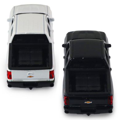 Автомодель CHEVROLET SILVERADO 2017 (перламутрово-білий, чорний) 250381W