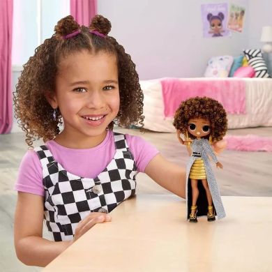 Кукла L.O.L. SURPRISE! серии O.M.G. HoS КОРОЛЕВА ПЧЕЛКА (с аксес.) 591603