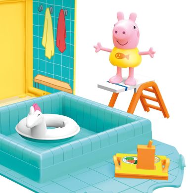 Игровой набор Peppa Пеппа в бассейне (бассейн, фигурка, аксессуары) Peppa Figurines F2194
