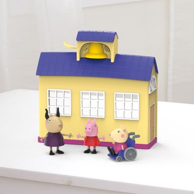 Игровой набор Peppa Школа Пеппы (3 фигурки, звук) Peppa Figurines F2166