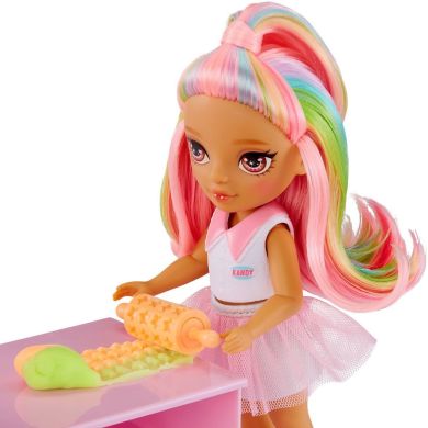 Игровой набор с куклой RAINBOW HIGH серии Littles КОНДИТЕРСКАЯ КЕНДИ (с аксес.) 522058