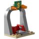 Конструктор LEGO Super Heroes Бэтмен против Джокера: погоня на Бэтмобиле 136 деталей 76180