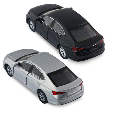 Автомодель SKODA OCTAVIA (чорний, сріблястий) 250389W