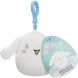 Мягкая игрушка на клипсе SQUISHMALLOWS серии Хелоу Китти СИННАМОРОЛЛ (9 см) SQSN00272