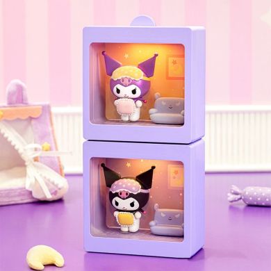 Фігурка-сюрприз POP TOP KUROMI СВЯТКОВИЙ НАСТРІЙ (світло, в ас.) 25WH-001