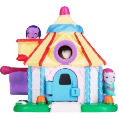 Игровая фигурка Nanables Jazwares Small House Город сладостей Конфетный домик 8 см NNB0015