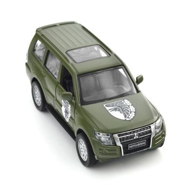 Автомодель серии Шевроны Героев MITSUBISHI PAJERO 4WD TURBO 93 ОМБр 250283M