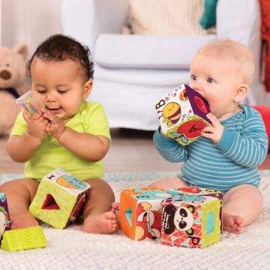 Розвивальні м'які кубики-сортери Battat ABC S2 BX1661Z, Різнокольоровий
