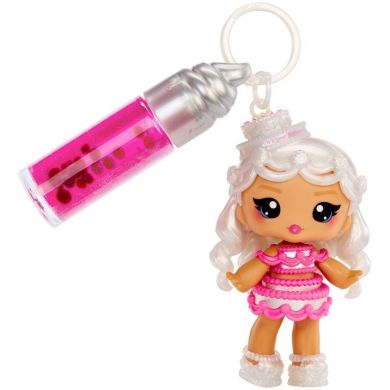 Ігровий набір з лялькою та блиском для губ YUMMILAND (ЯМІЛЕНД) SS МІСТІ КЕЙКС 545804