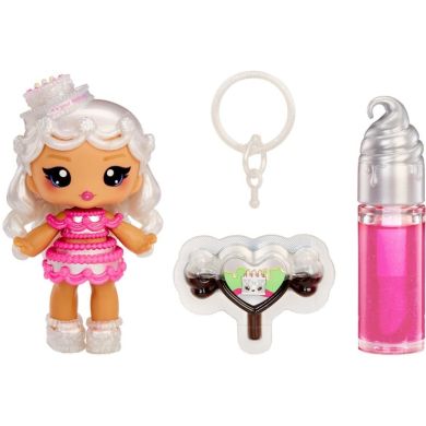 Ігровий набір з лялькою та блиском для губ YUMMILAND (ЯМІЛЕНД) SS МІСТІ КЕЙКС 545804