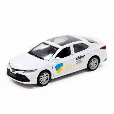 Автомодель TOYOTA CAMRY UKLON (білий) 250291
