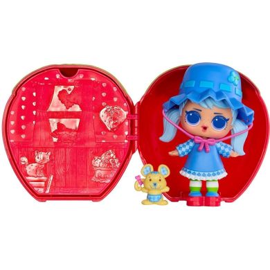 Ігровий набір з лялькою L.O.L. SURPRISE! серії Loves Strawberry Shortcake ШАРЛОТТА-СУНИЧКА ТА ДР 596530