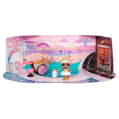Игровой набор с куклой L.O.L. Surprise! серии Furniture Леди-Сахарок 572626