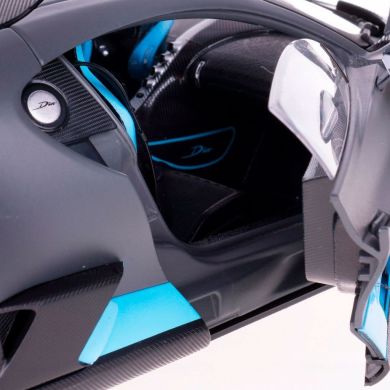 Автомодель Bugatti Divo (темно-сірий, 1:18) Bburago 18-11045DG