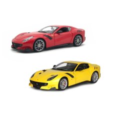 Автомодель Ferrari F12TDF Bburago 1:24 в ассортименте 18-26021