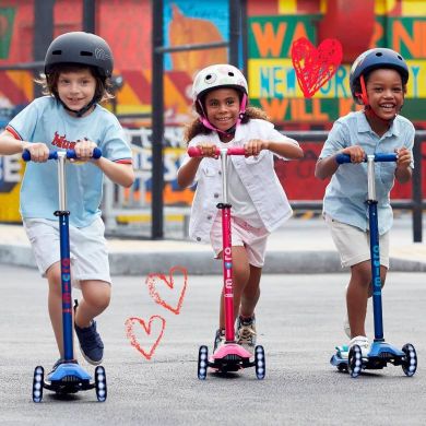 Самокат MICRO серії Maxi Deluxe LED &ndash; АКВА (до 50 kg, триколісний, світло) Micro MMD078