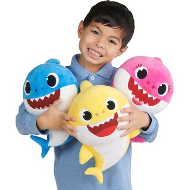 Интерактивная мягкая игрушка Baby Shark Мама Акуленка 61033