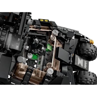 Конструктор Super Heroes DC Бетмобіль Тумблер сутичка з Пугалом LEGO 76239