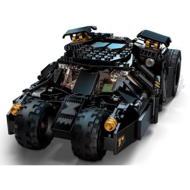 Конструктор Super Heroes DC Бетмобіль Тумблер сутичка з Пугалом LEGO 76239