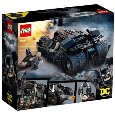 Конструктор Super Heroes DC Бетмобіль Тумблер сутичка з Пугалом LEGO 76239