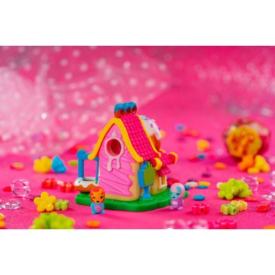Игровая фигурка Nanables Jazwares Small House Город сладостей Столовая Пончик 8 см NNB0011