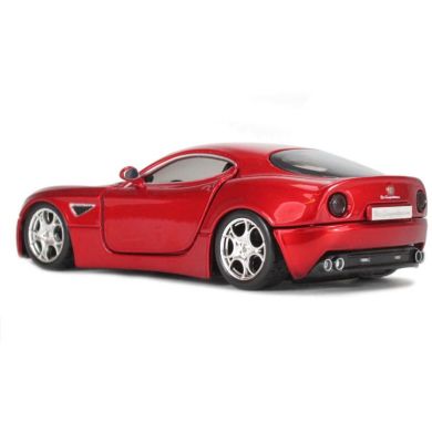 Автомодель Bburago Alfa 8C Competizione 2007 1:32 ассортимент 18-43004