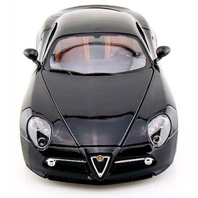 Автомодель Bburago Alfa 8C Competizione 2007 1:32 ассортимент 18-43004