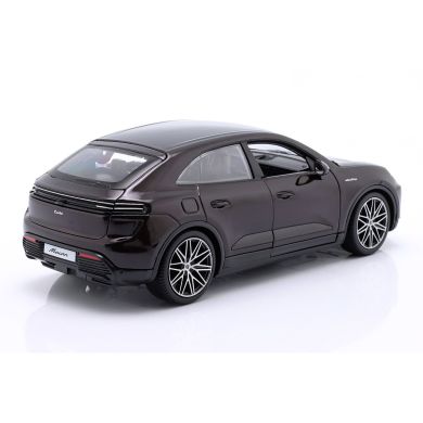 Автомодель - Porsche Macan 4 Electric (чорний, 1:24)